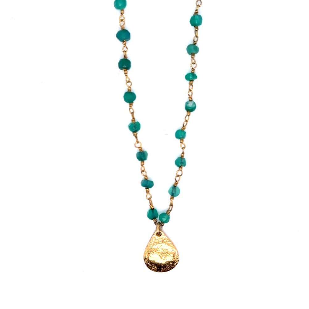 Green/Blue Bead Necklace with Gold Teardrop Pendant (n2)